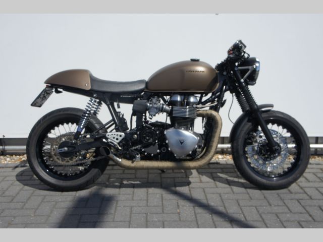 triumph - thruxton-900