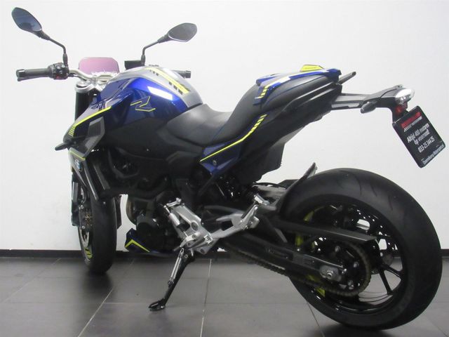 bmw - f-900-r