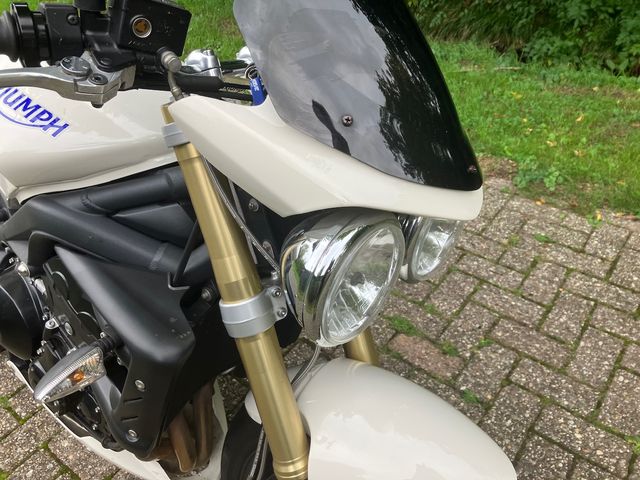 triumph - street-triple-675