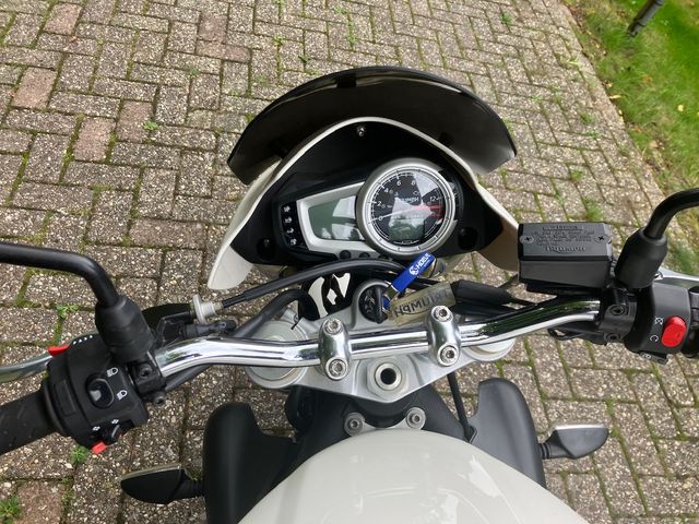 triumph - street-triple-675