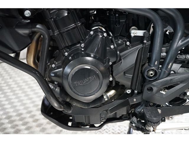 triumph - tiger-800