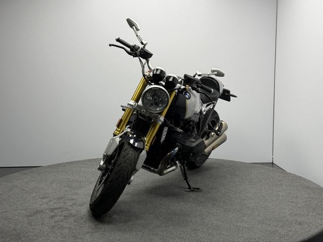 bmw - r-nine-t