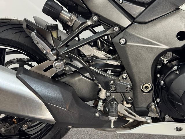 kawasaki - ninja-1000sx