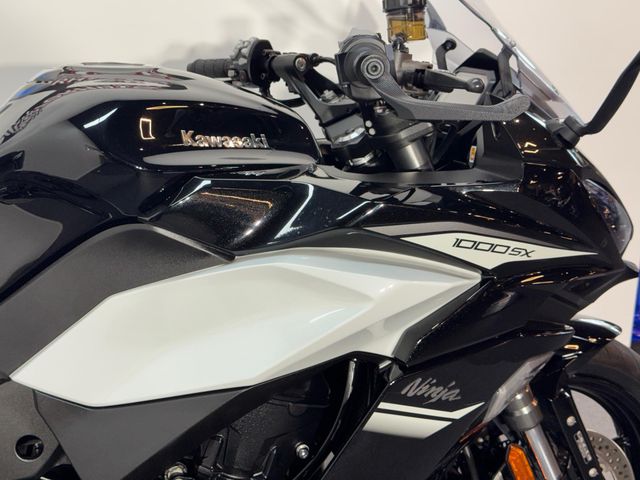 kawasaki - ninja-1000sx