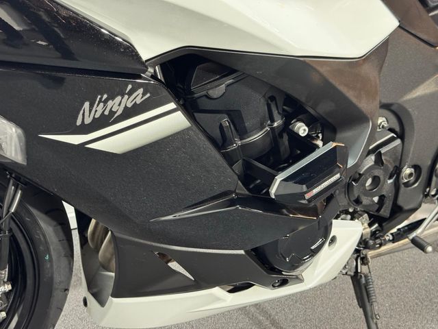 kawasaki - ninja-1000sx