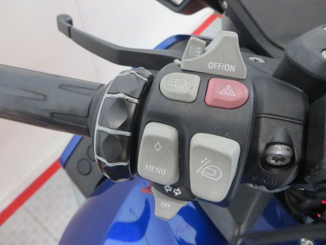 bmw - r-1200-rt-lc