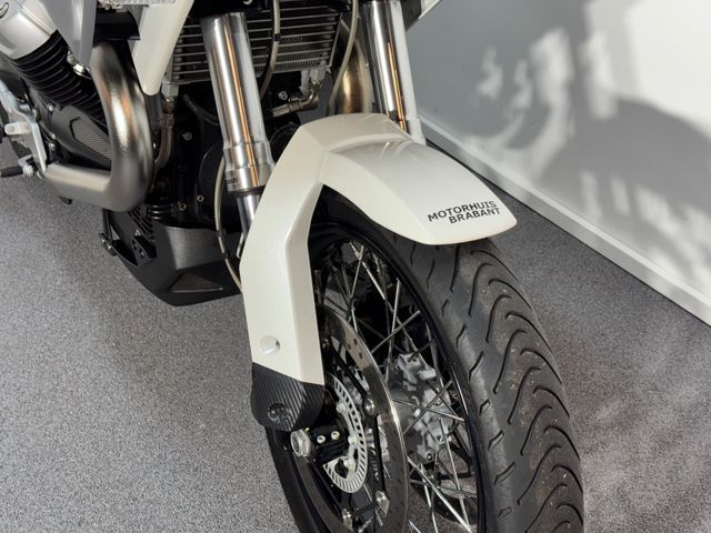 moto-guzzi - stelvio-1200-abs