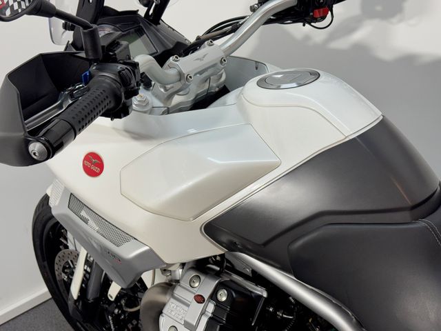 moto-guzzi - stelvio-1200-abs