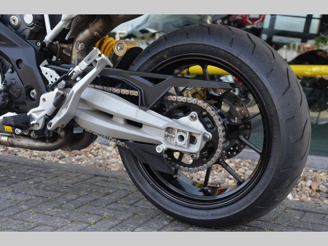 aprilia - dorsoduro-1200