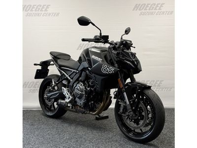 SUZUKI GSX-8S – foto 2