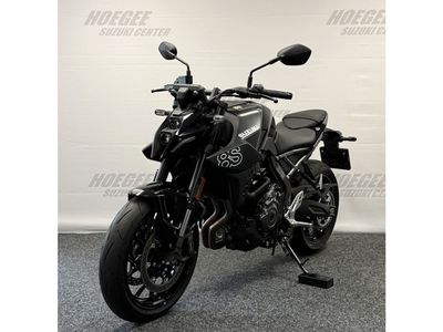 SUZUKI GSX-8S – foto 3