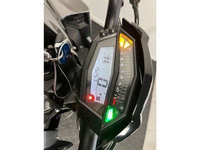 KAWASAKI Z1000 R – foto 2