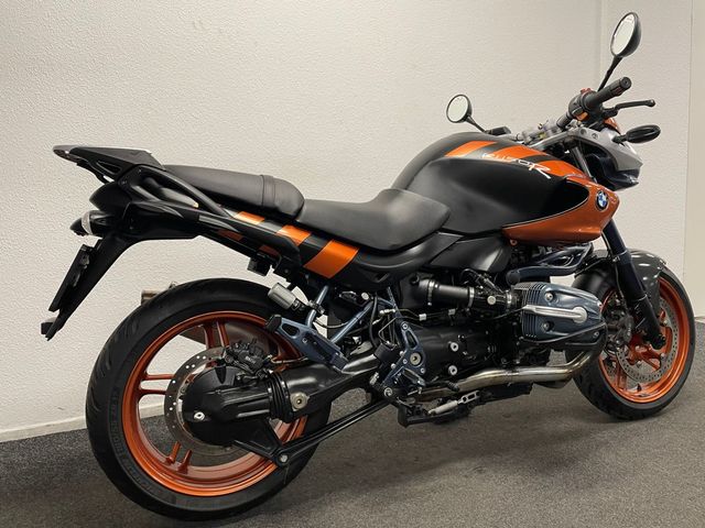 bmw - r-1150-r-rockster