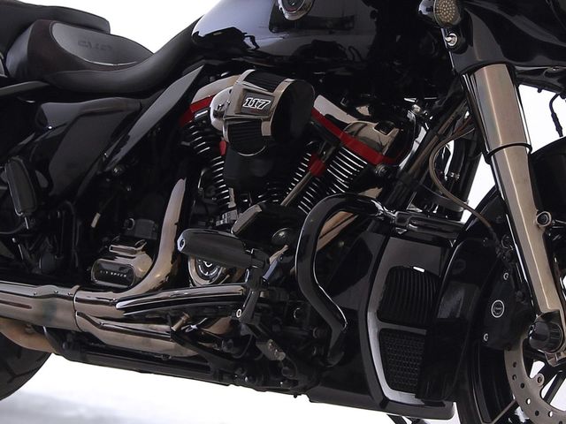 harley-davidson - street-glide-cvo-flhxse