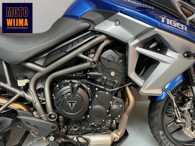 triumph - tiger-800-xrx
