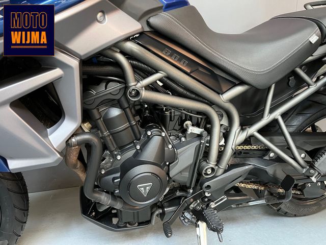triumph - tiger-800-xrx