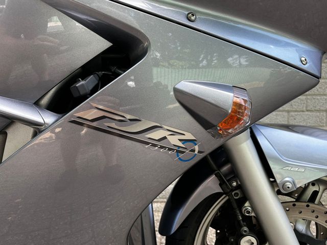 yamaha - fjr-1300