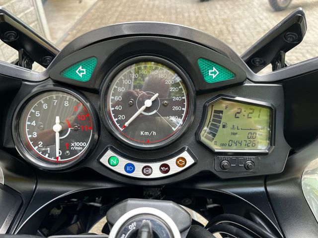 yamaha - fjr-1300