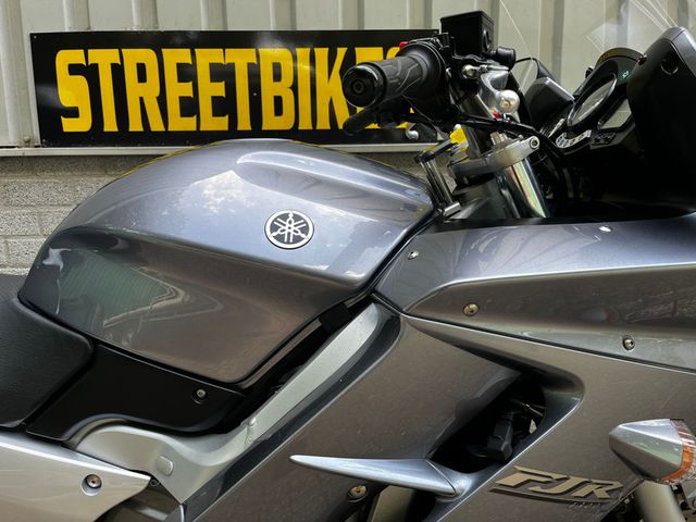 yamaha - fjr-1300