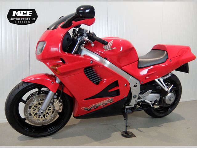 honda - vfr-750-f