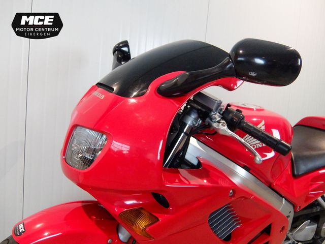 honda - vfr-750-f
