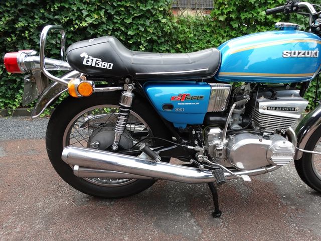 suzuki - gt-380