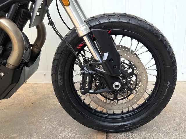 moto-guzzi - v-85-tt