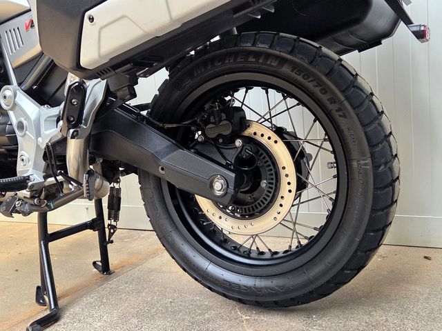 moto-guzzi - v-85-tt