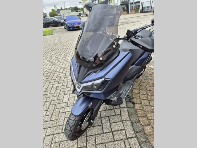 sym - adx-300