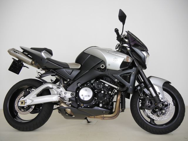 suzuki - b-king-1300