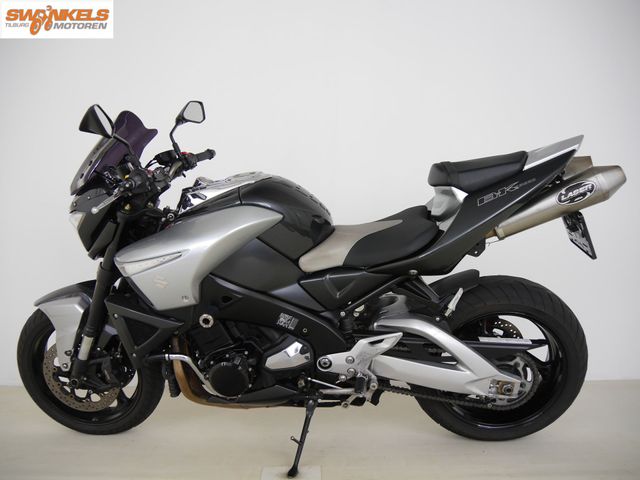 suzuki - b-king-1300