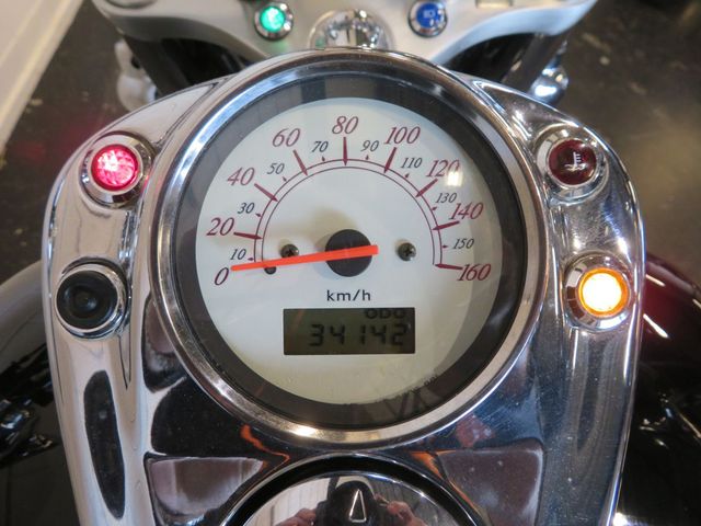 honda - vt-750-c2-shadow-ace