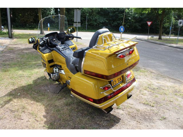 honda - gl-1500-se-goldwing