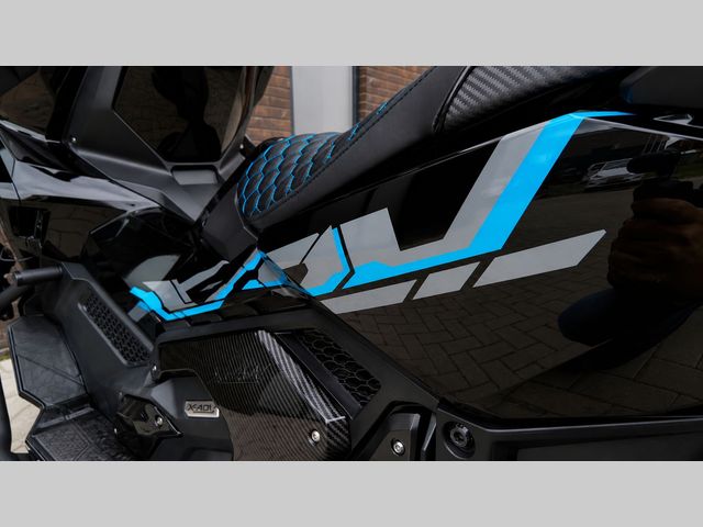 honda - x-adv