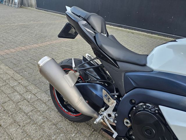 suzuki - gsx-r-1000