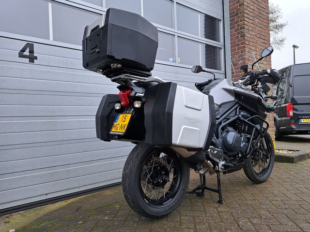 triumph - tiger-1200-xc