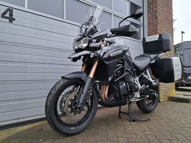 triumph - tiger-1200-xc