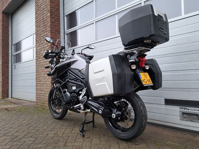 triumph - tiger-1200-xc
