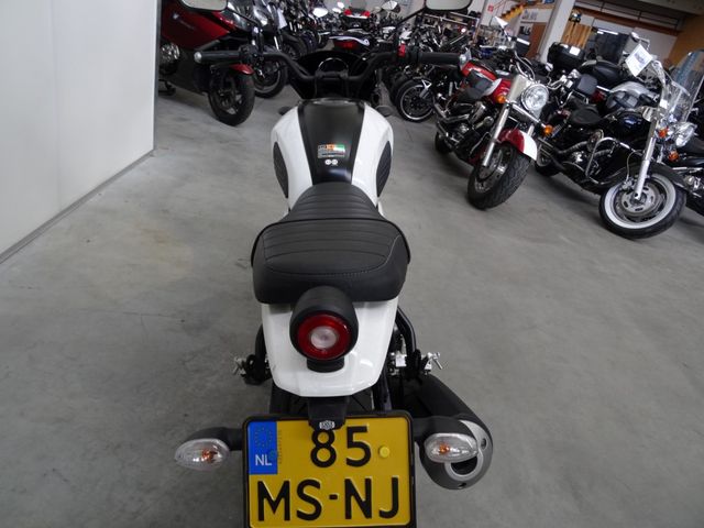 yamaha - xsr-125