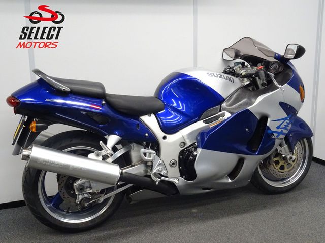 suzuki - gsx-r-1300-hayabusa