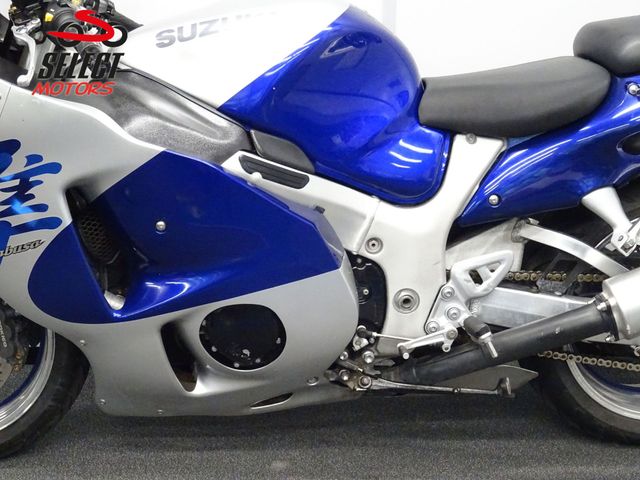 suzuki - gsx-r-1300-hayabusa
