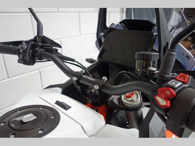 ktm - 1290-super-adventure-r