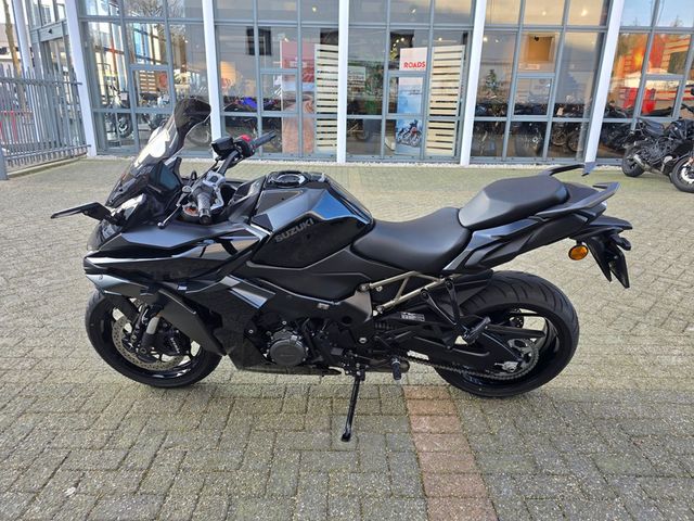 suzuki - gsx-s-1000-gt