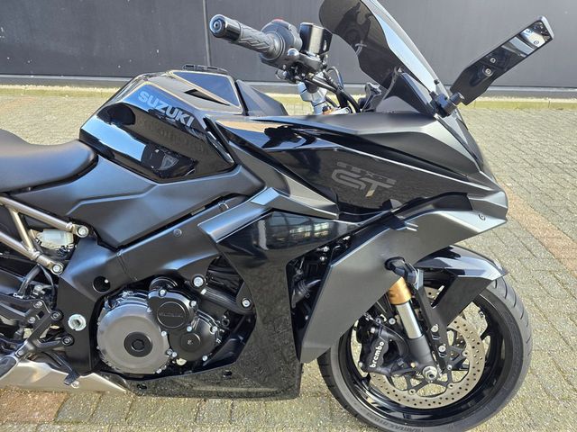 suzuki - gsx-s-1000-gt