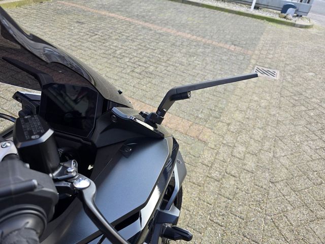 suzuki - gsx-s-1000-gt