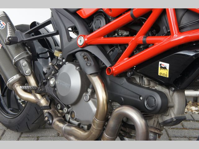 ducati - m-1100-evo