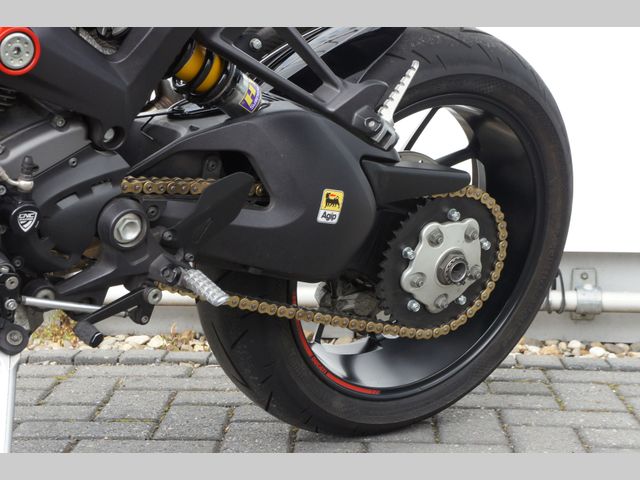 ducati - m-1100-evo