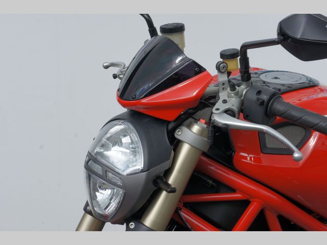 ducati - m-1100-evo
