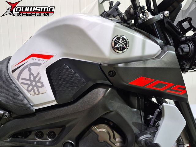 yamaha - mt-09-abs