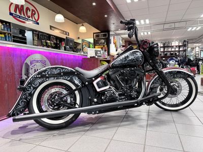 HARLEY-DAVIDSON SOFTAIL DELUXE FLSTN – foto 2